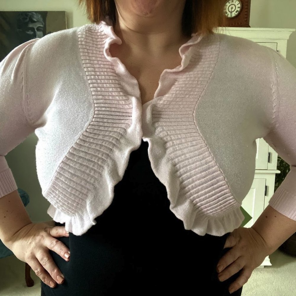 🌟 LAST CALL!!! 🌟 Worthington Light Pink Ruffled Bolero Cardigan